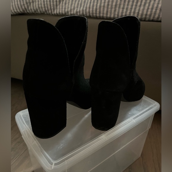 Steve Madden Rookie Heeled Bootie - Picture 4 of 6